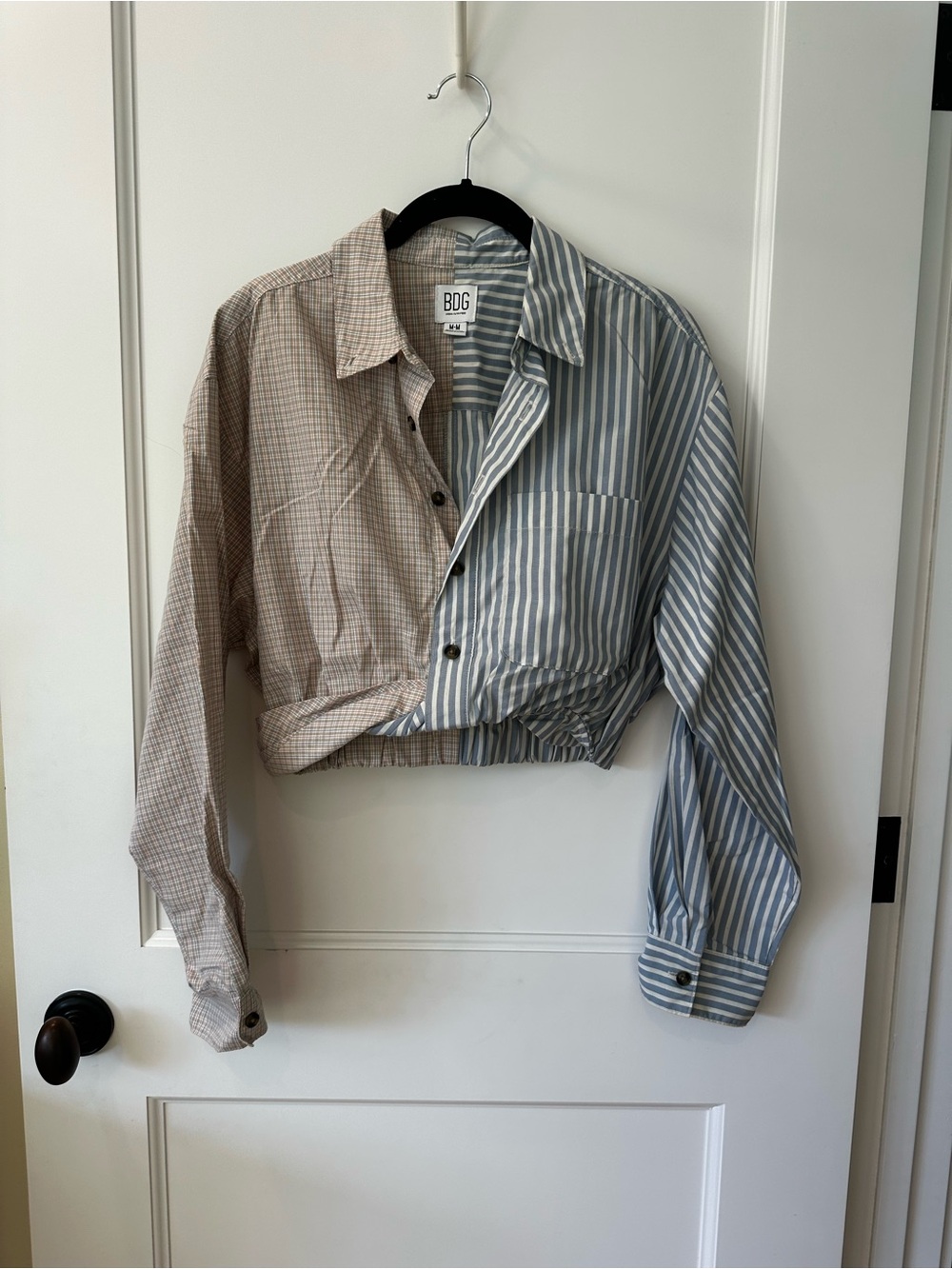 BDG Mixed-Pattern Cropped Button-Up Shirt in Blue & Beige